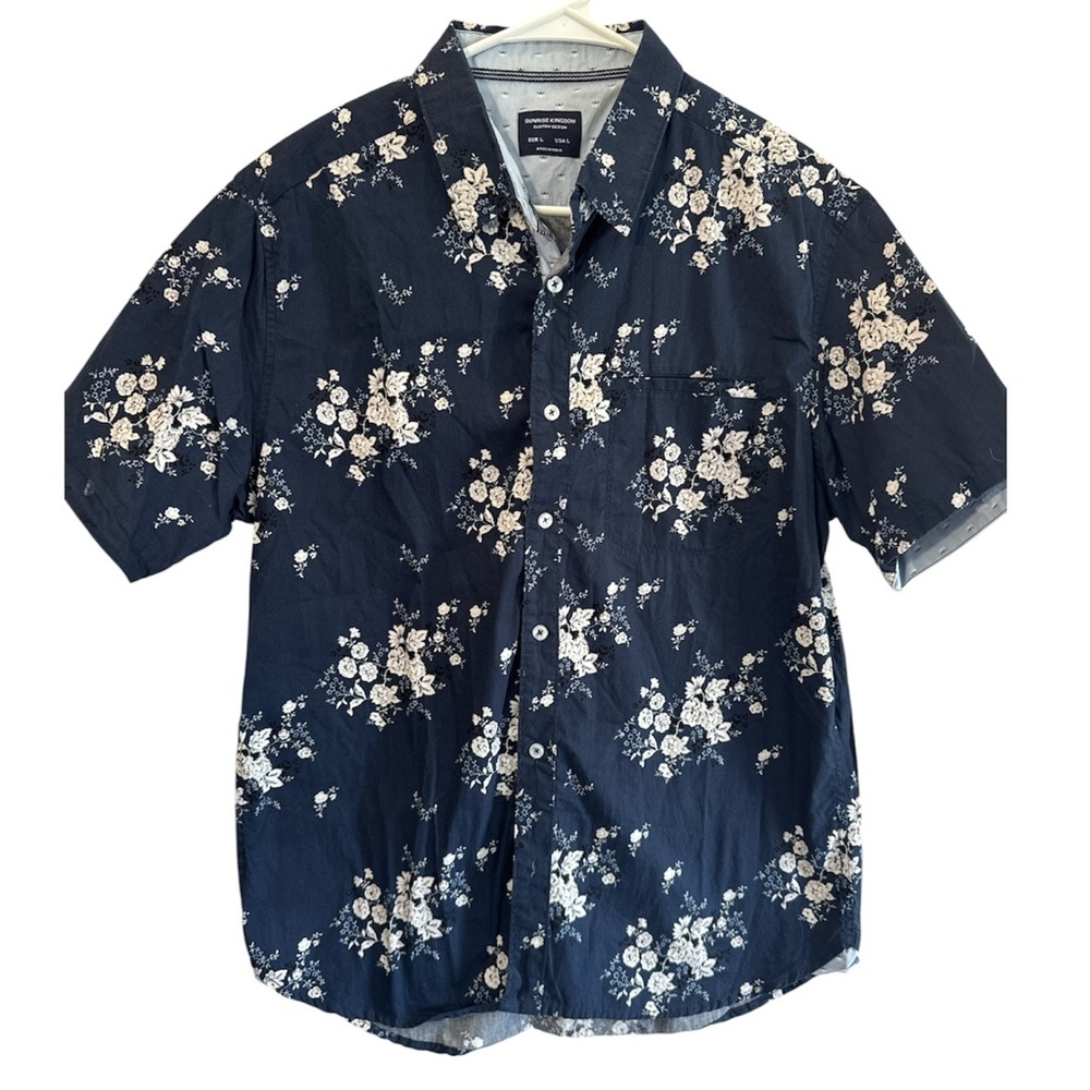 Sunrise Kingdom Short Sleeve Mens Button Up Navy Floral Shirt, Sz L Vacation​